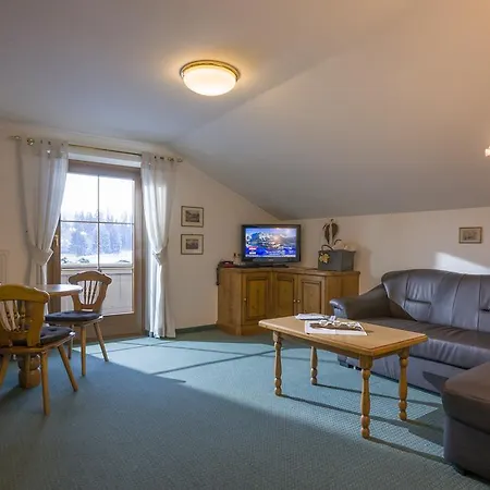 Landhaus Dax * Kössen